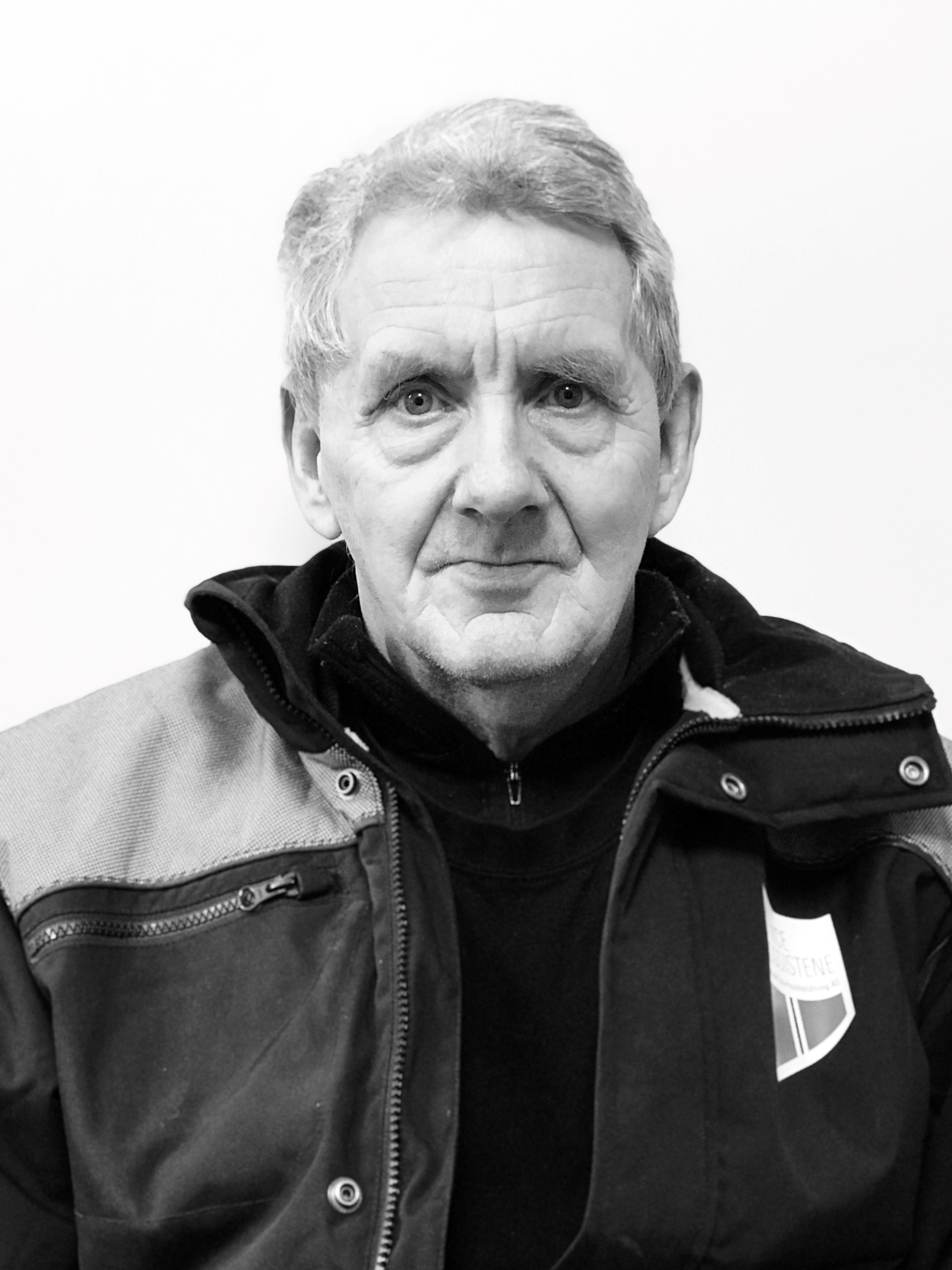 Jan H. Ellingsen - Lagermedarbeider