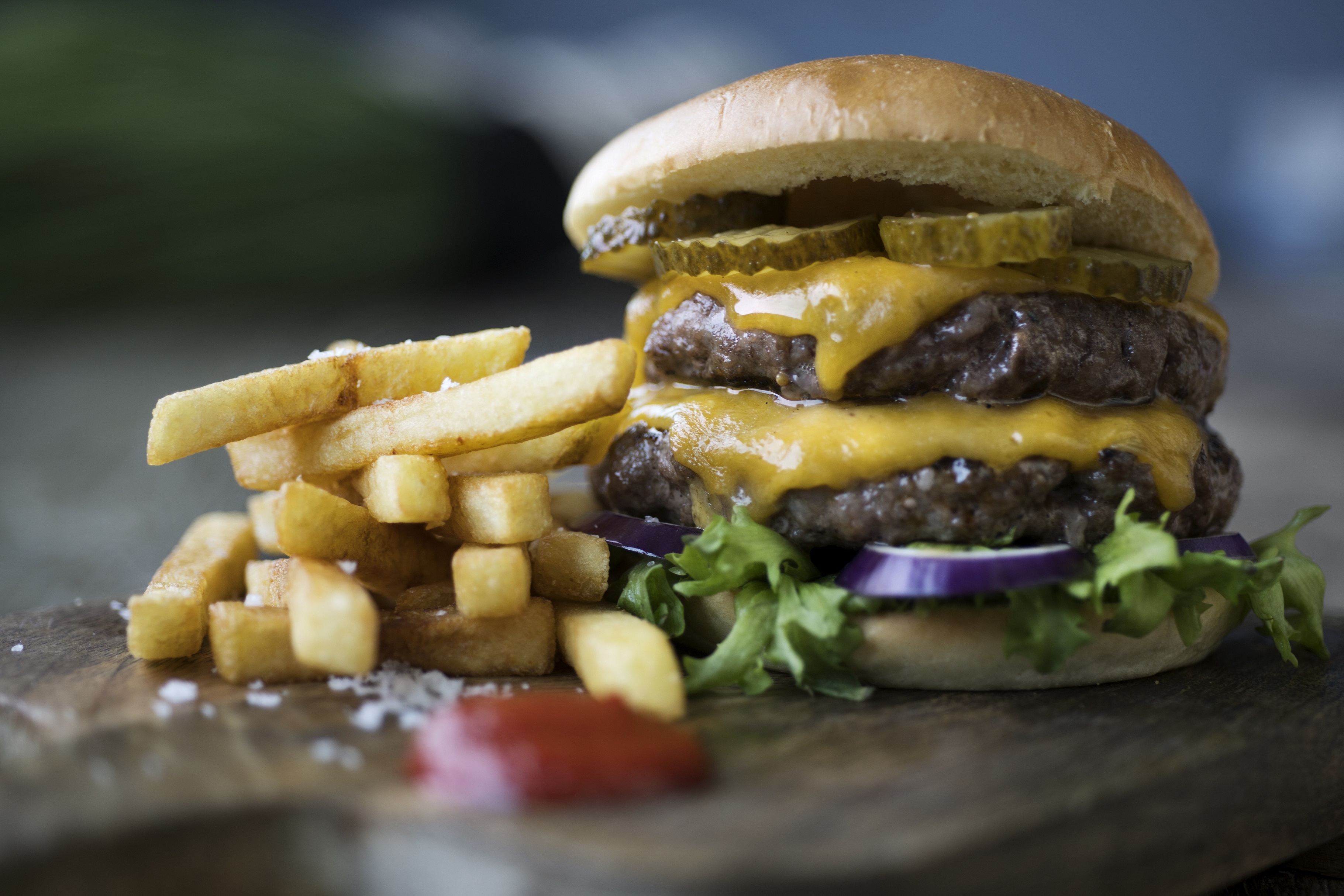 Hamburger homestyle raw 150g  5,4kg