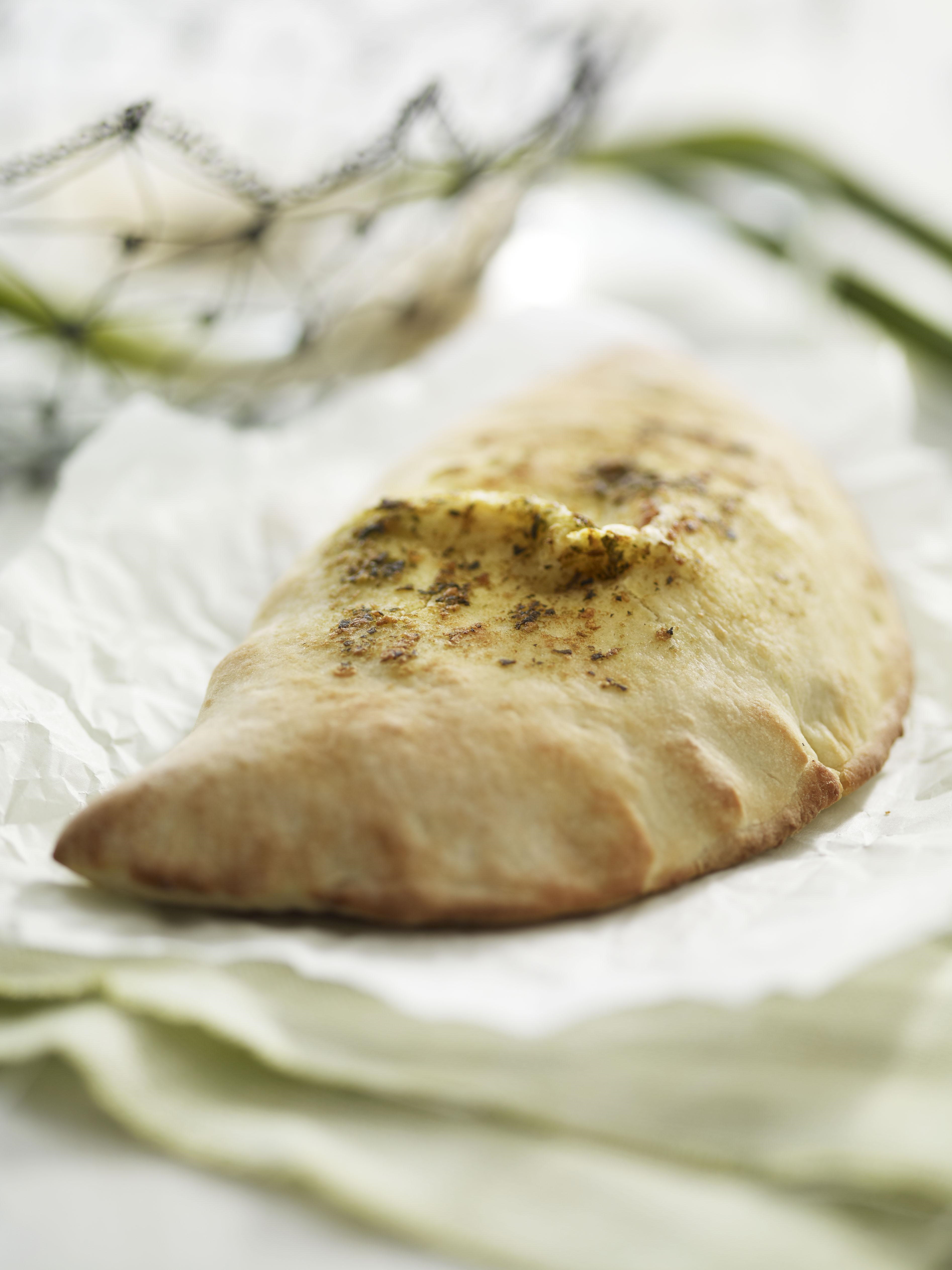 Calzone chicken,pesto 20x220g