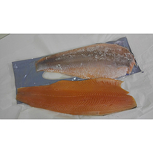 Laks rå filet uten skinn ca 1,2 kg
