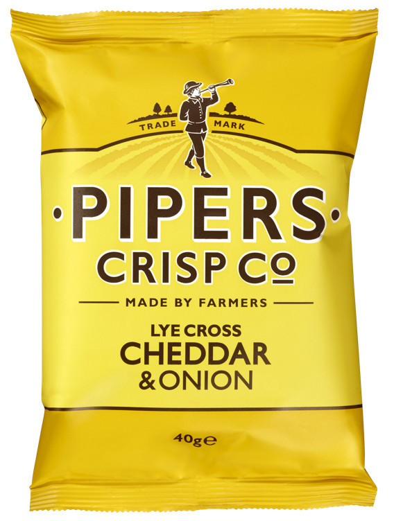 Pipers cheddar & onion 40g