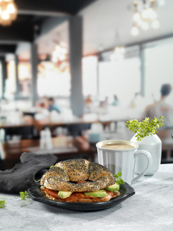 Horn w/poppy seed sandwino 28x100g