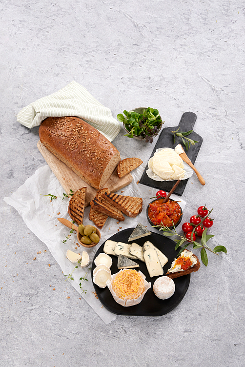 Solsikkebrød grovt tin server   9x700g