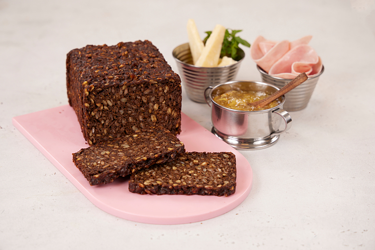 Dansk rugbrød skåret  12x750g