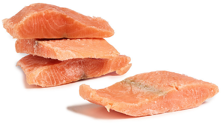 Lakseporsjoner u/skinn og ben 140g iqf  2,5kg