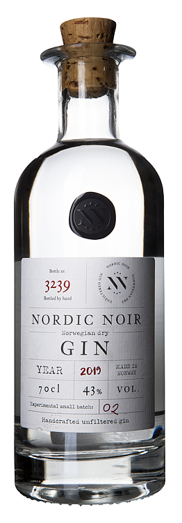 Nordic noir norwegian dry gin   43%   70cl