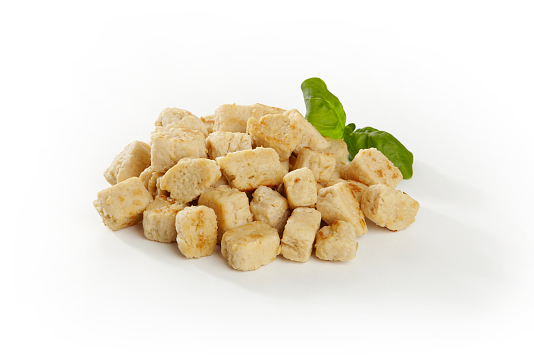Quorn chunks  1kg