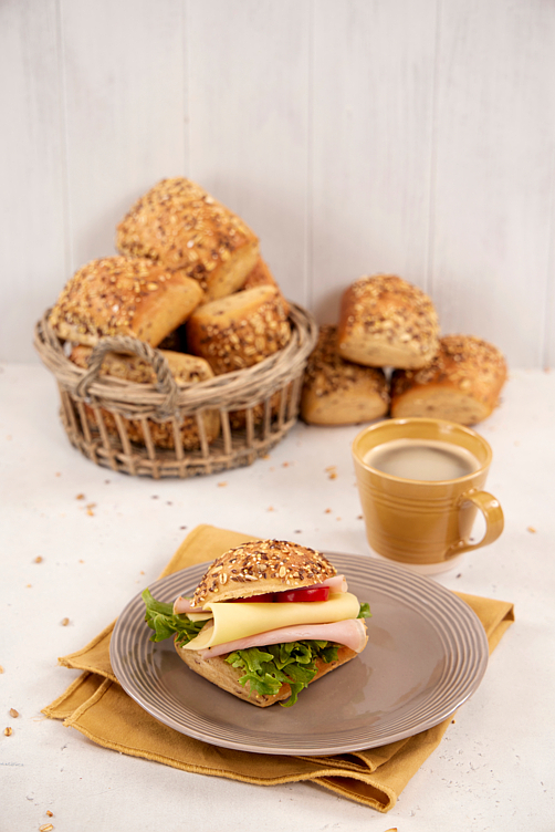 Ciabatta mini frø halvgrov tin server 60gx140stk