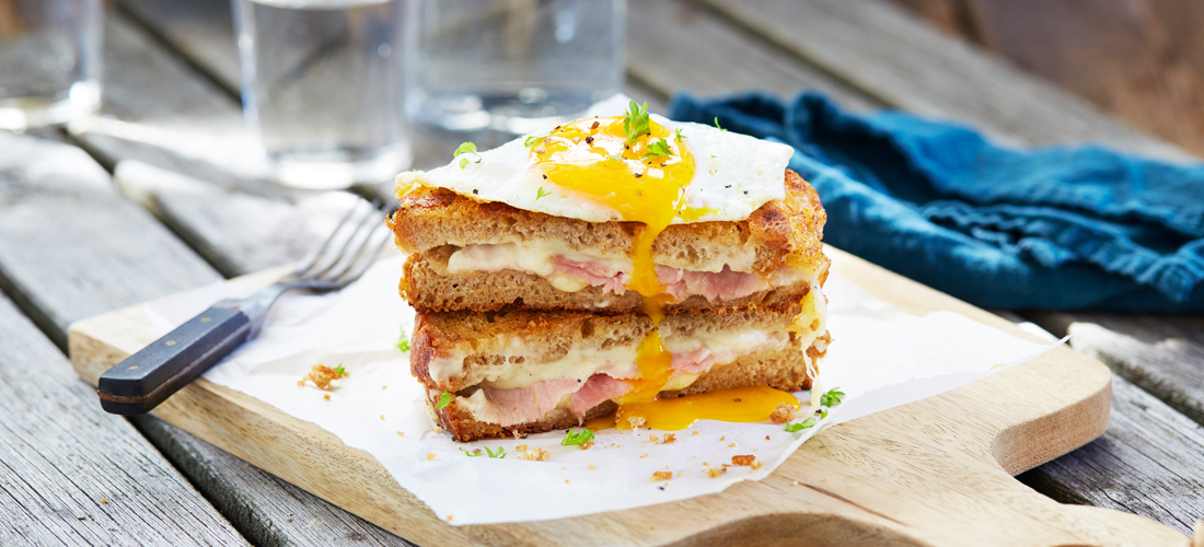 230308 Lekre retter av gammelt brød_Croque Madame_Matprat.jpg