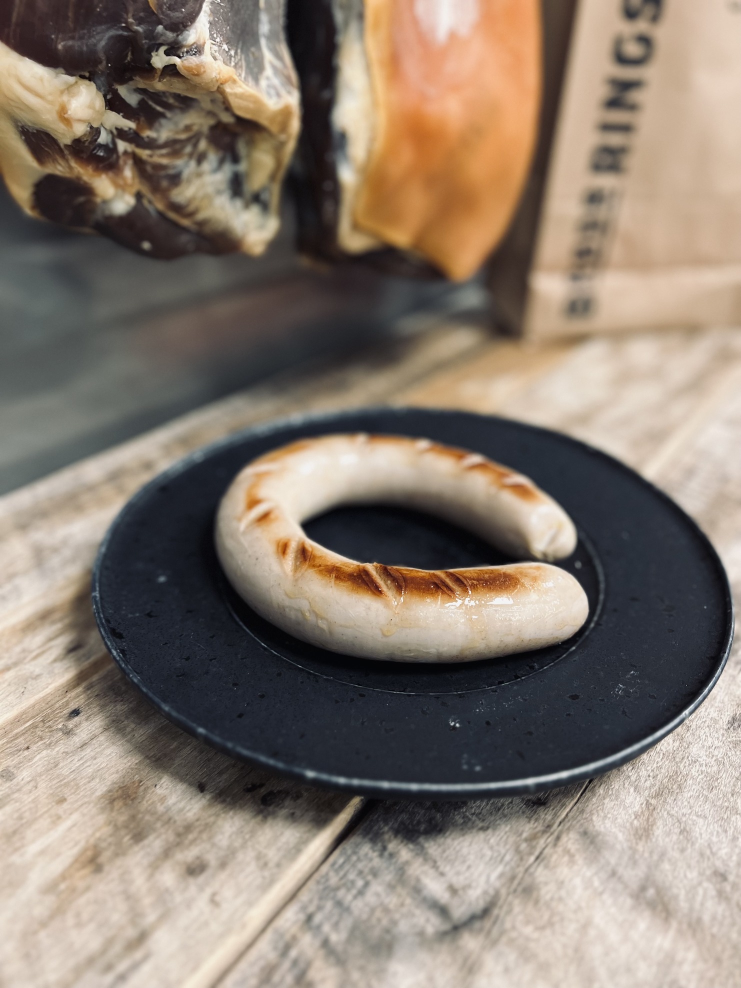 Gourmet4-23_BR_Julebratwurst_HR ret..jpg